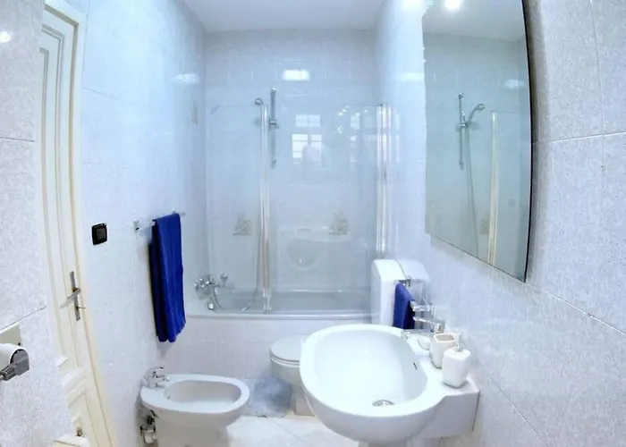 Centro - Vista Piazza Vittorio / Wi-fi & Netflix アパート