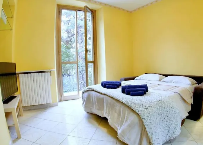 Apartment Centro - Vista Piazza Vittorio / Wi-fi & Netflix *